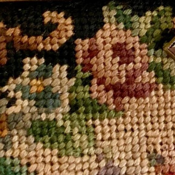 Antique Petit Point with Black Cabochon Stone small purse 1920's - Picture 2 of 5